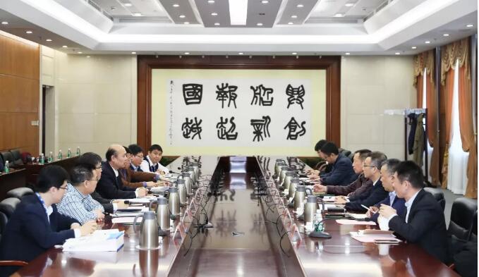 冯永强会见上海电气集团副总裁吕亚臣、陈干锦一行 